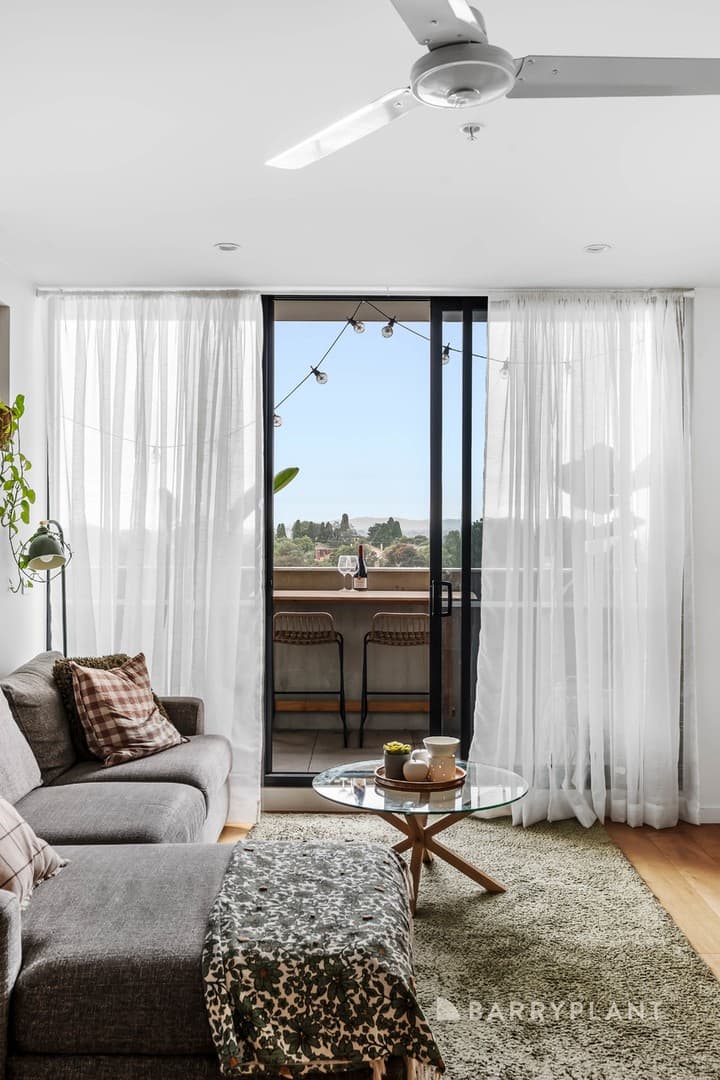 707/35 Plenty Road, Preston, VIC 3072, Preston - Thumbnail 3
