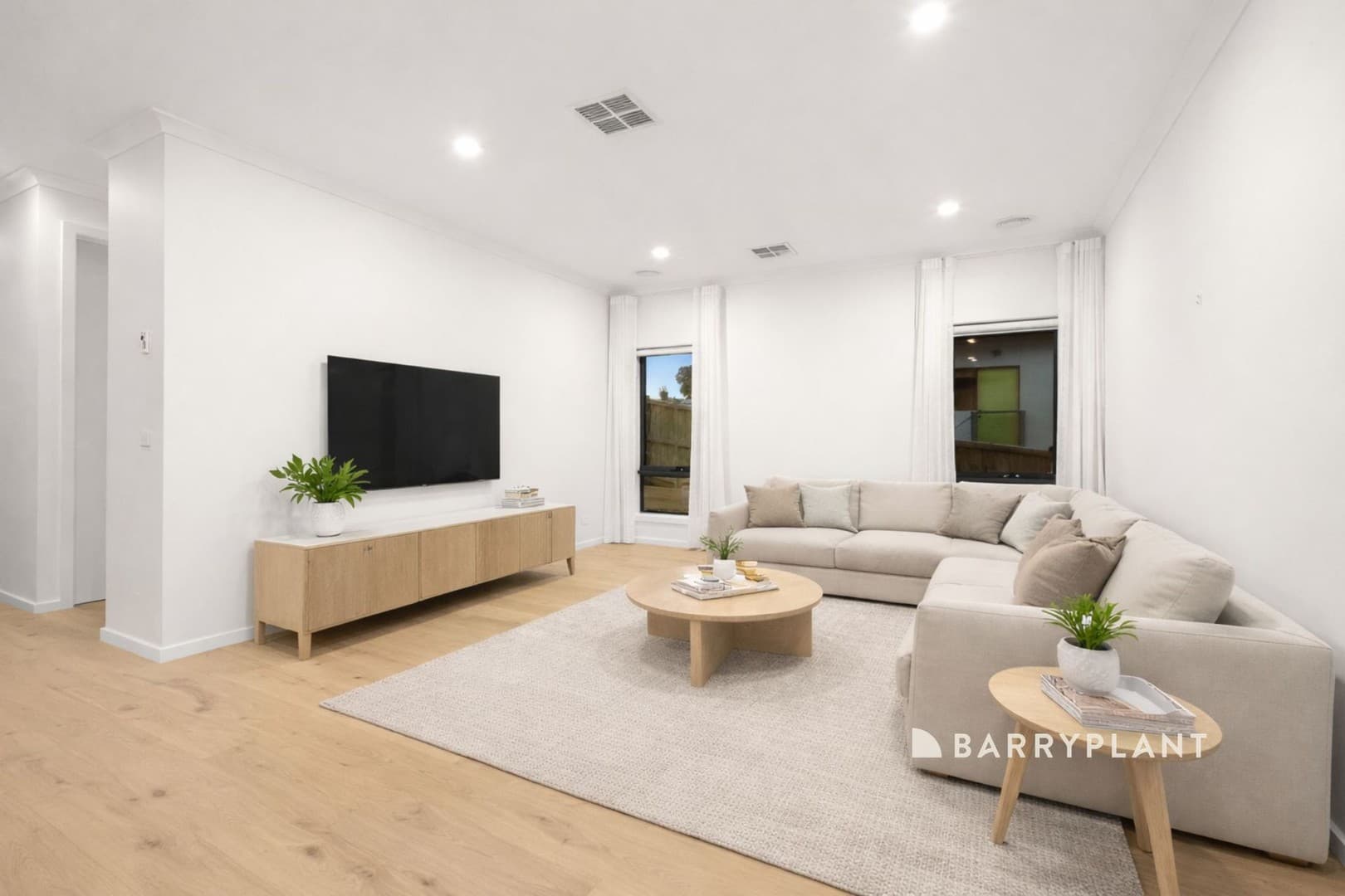 1 Boulton Place, Drouin, VIC 3818, Drouin - Thumbnail 8