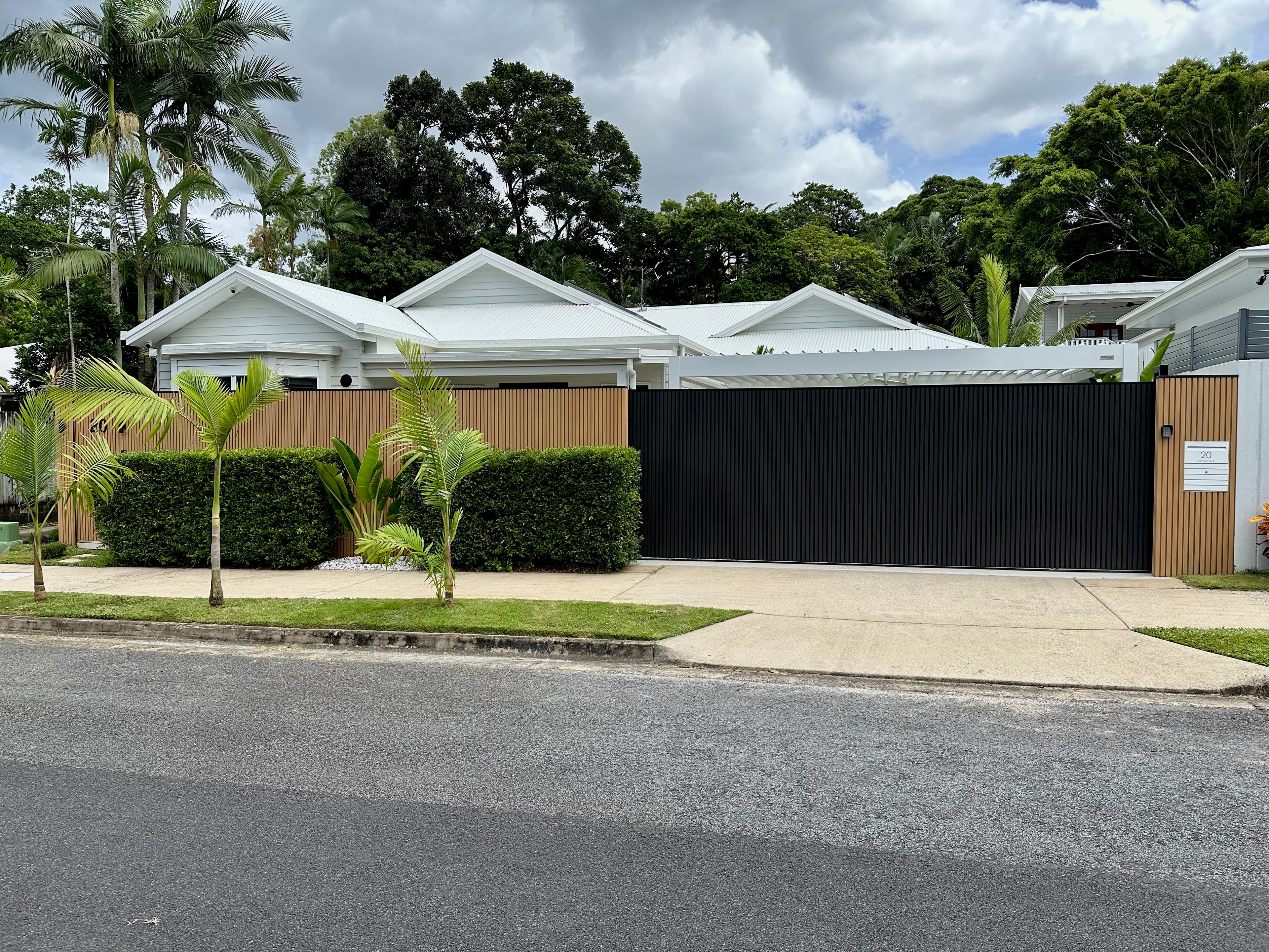 20 Clemson Avenue, Edge Hill - Image 1