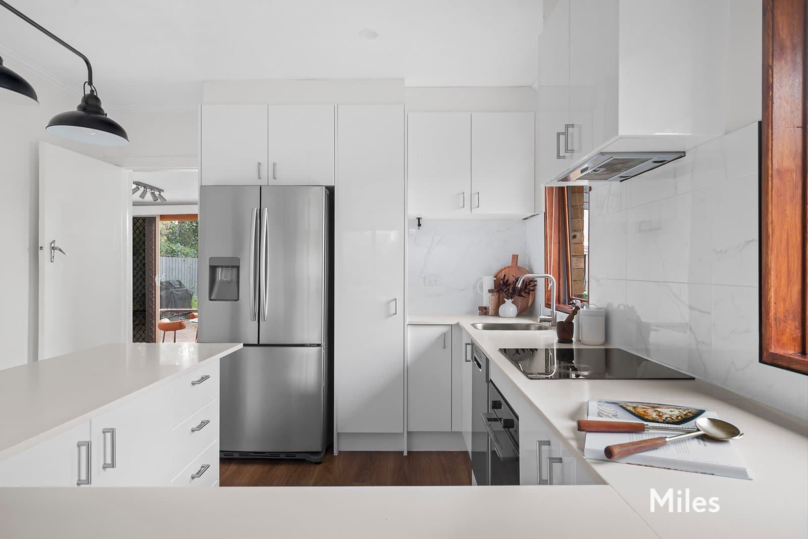 18 Carbeena Parade, Heidelberg West, Heidelberg West - Thumbnail 5
