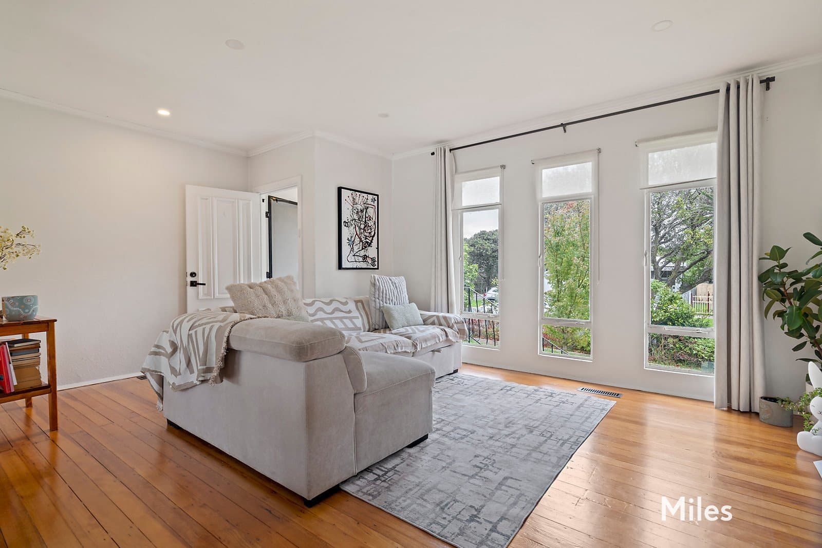 10 Wordsworth Avenue, Heidelberg Heights, Heidelberg Heights - Thumbnail 7