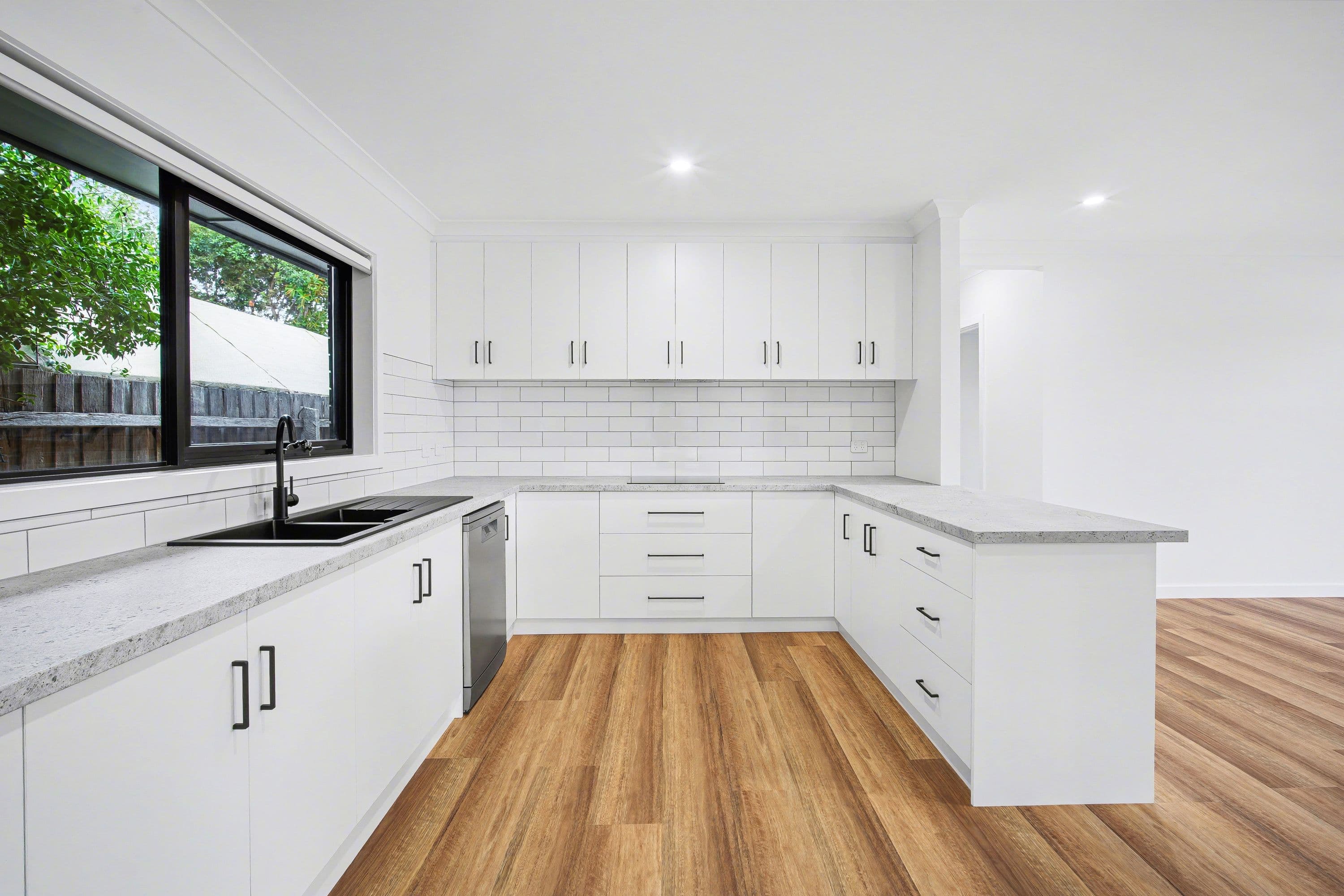 4 Culliver Street, Horsham VIC 3400, Horsham - Thumbnail 2