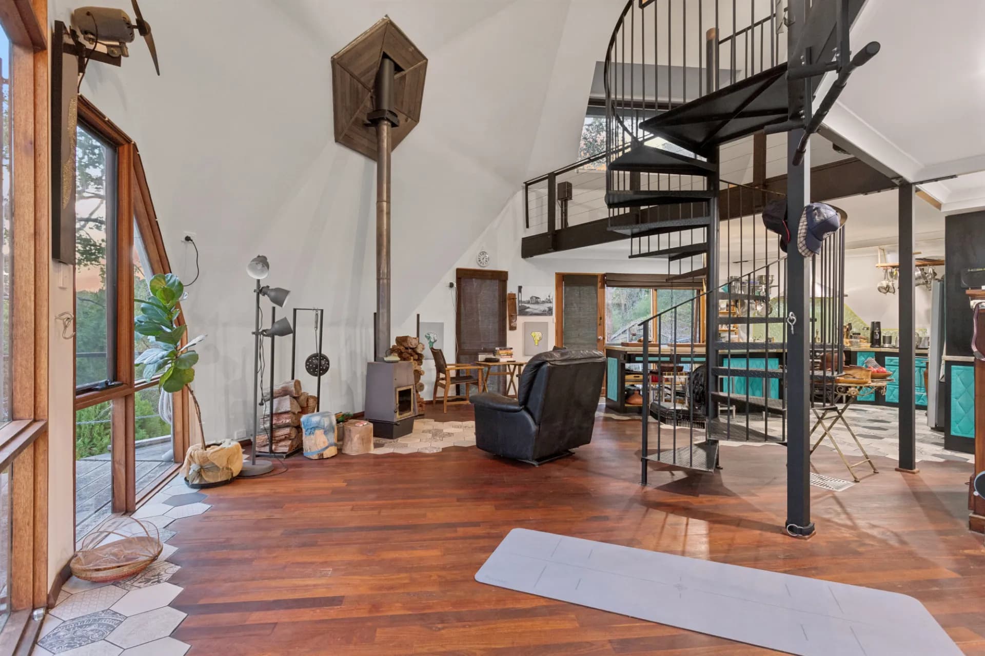 620 Glen Road, Darlington, WA, Darlington - Thumbnail 2