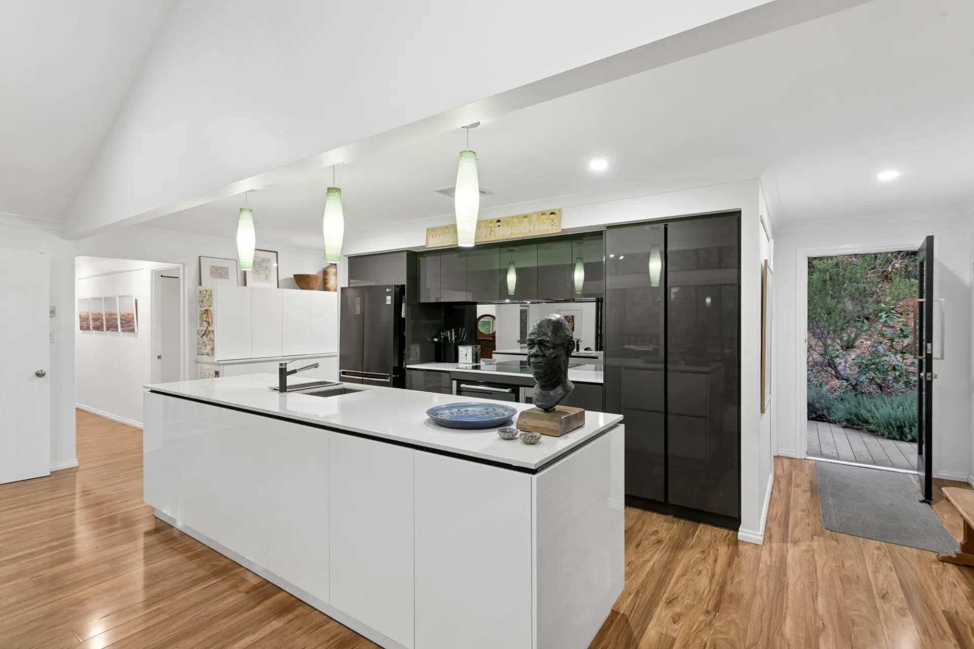 32 Persimmon Place, Kalamunda, WA, Kalamunda - Thumbnail 6