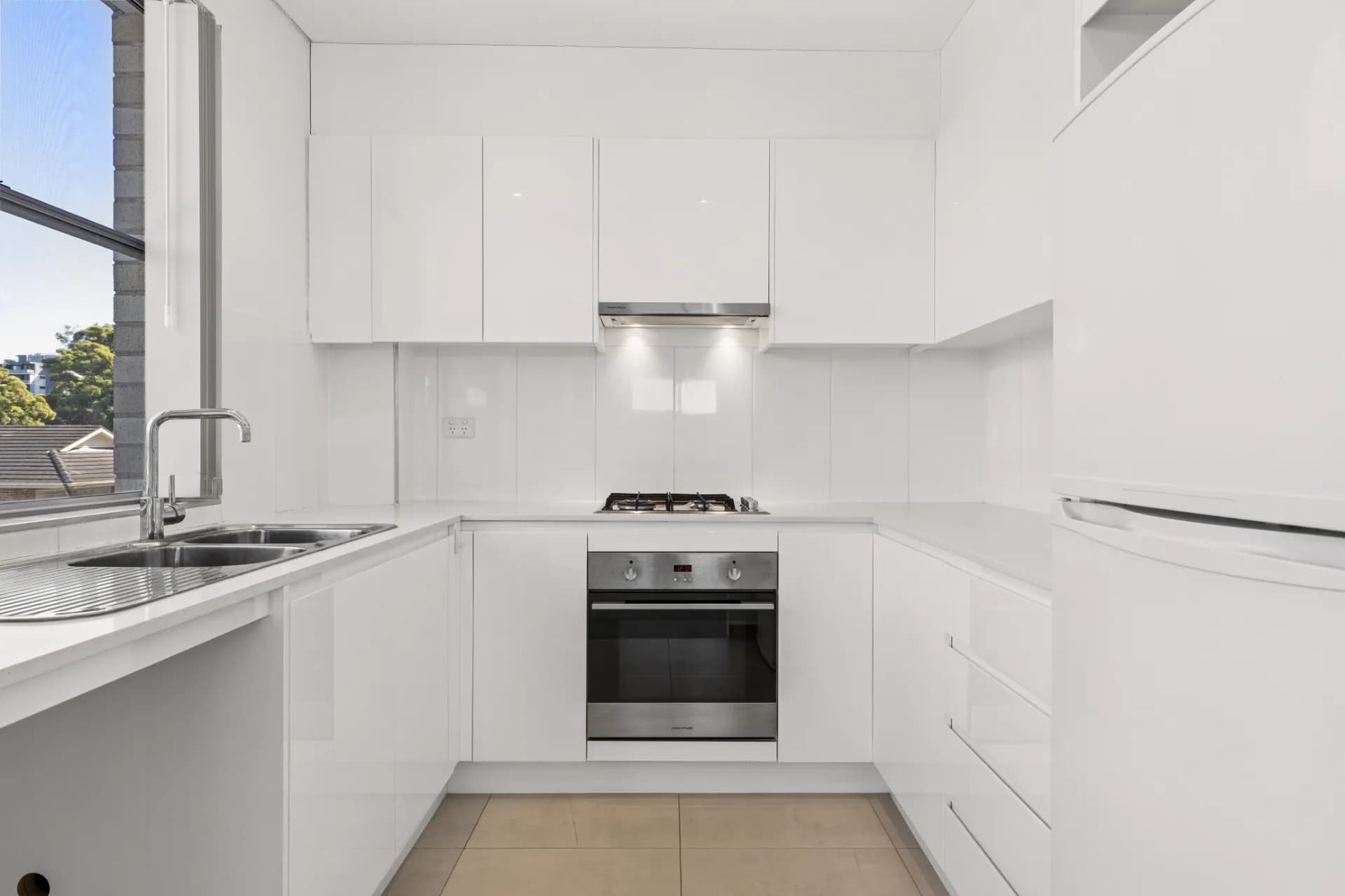18/33 Gray Street, Kogarah, NSW, Kogarah - Thumbnail 8