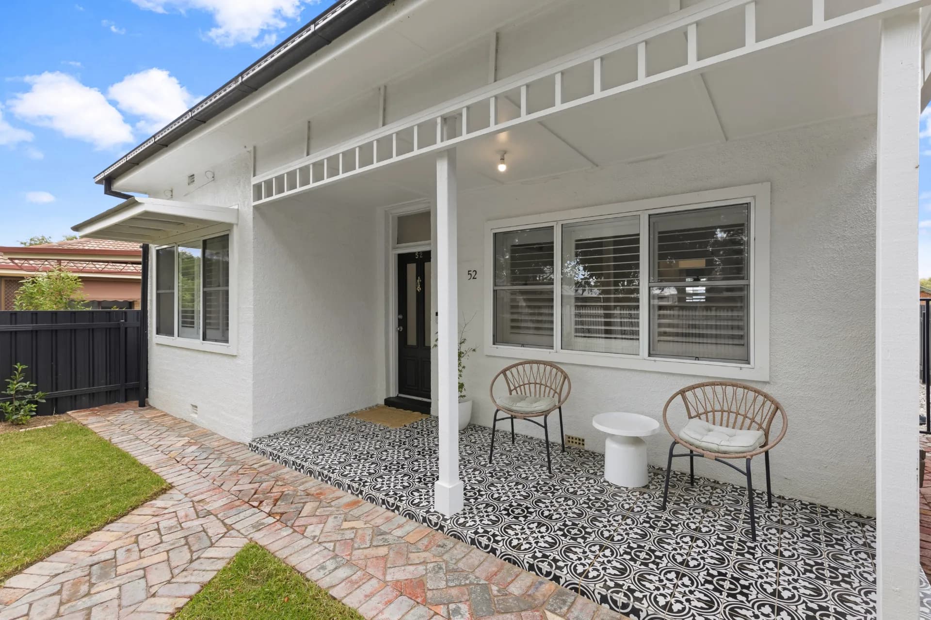 52 Crampton Street, Wagga Wagga, NSW, Wagga Wagga - Thumbnail 2