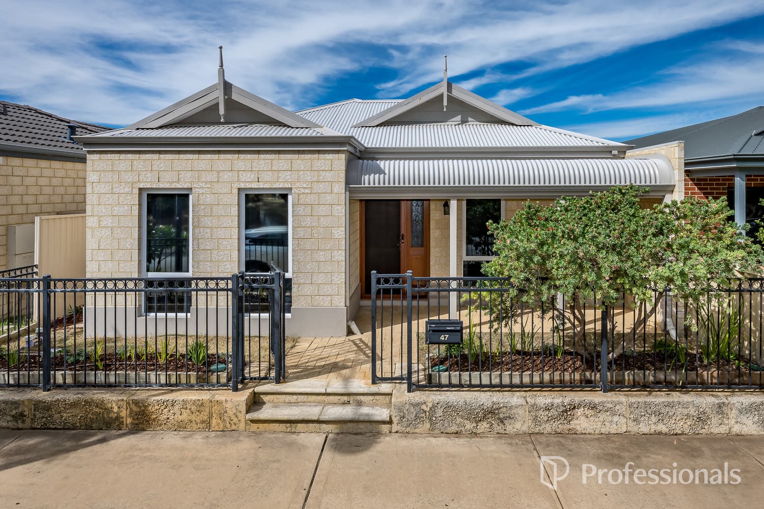 47 Doncaster Grange, Butler WA 6036, Butler - Image 1