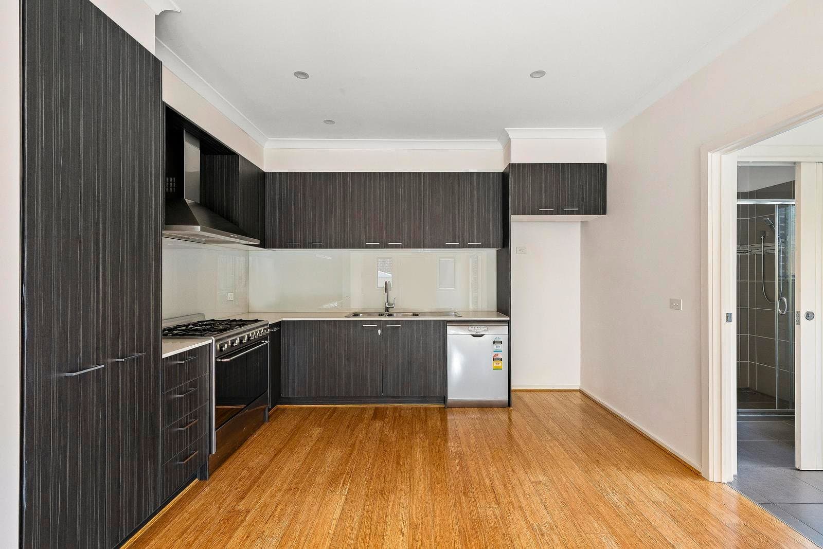 3/41 Hillside Grove, Airport West VIC 3042, Airport West - Thumbnail 3