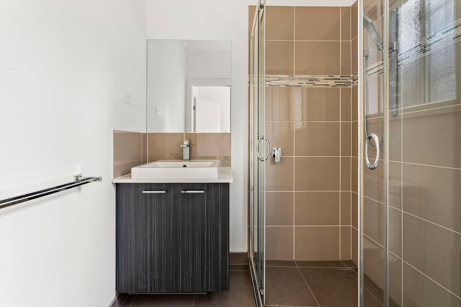3/41 Hillside Grove, Airport West VIC 3042, Airport West - Thumbnail 8