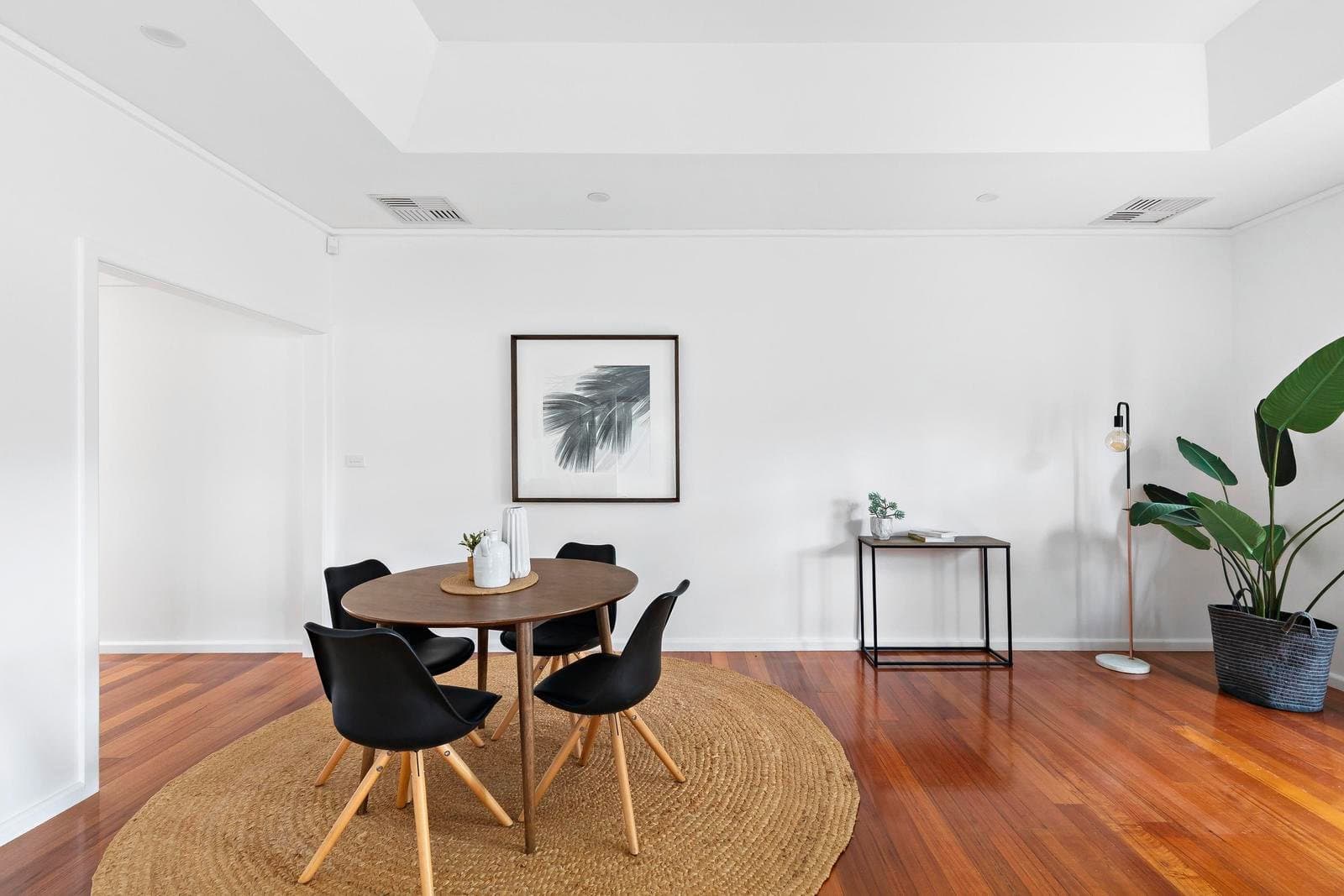 27 Henty Street, Reservoir VIC 3073, Reservoir - Thumbnail 5