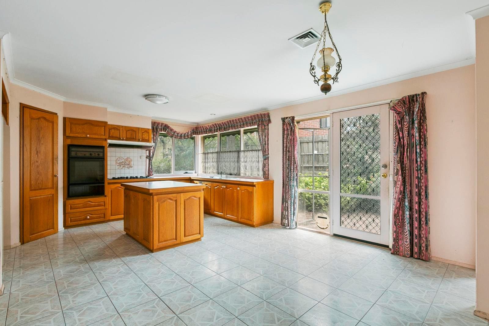 4 Boyle Crescent, Mill Park VIC 3082, Mill Park - Thumbnail 8