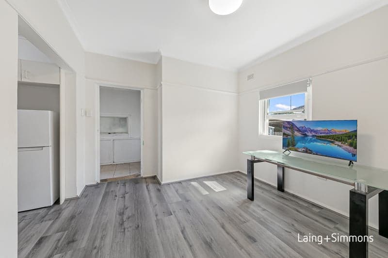 16 Frederick Avenue, Granville, Granville - Thumbnail 5