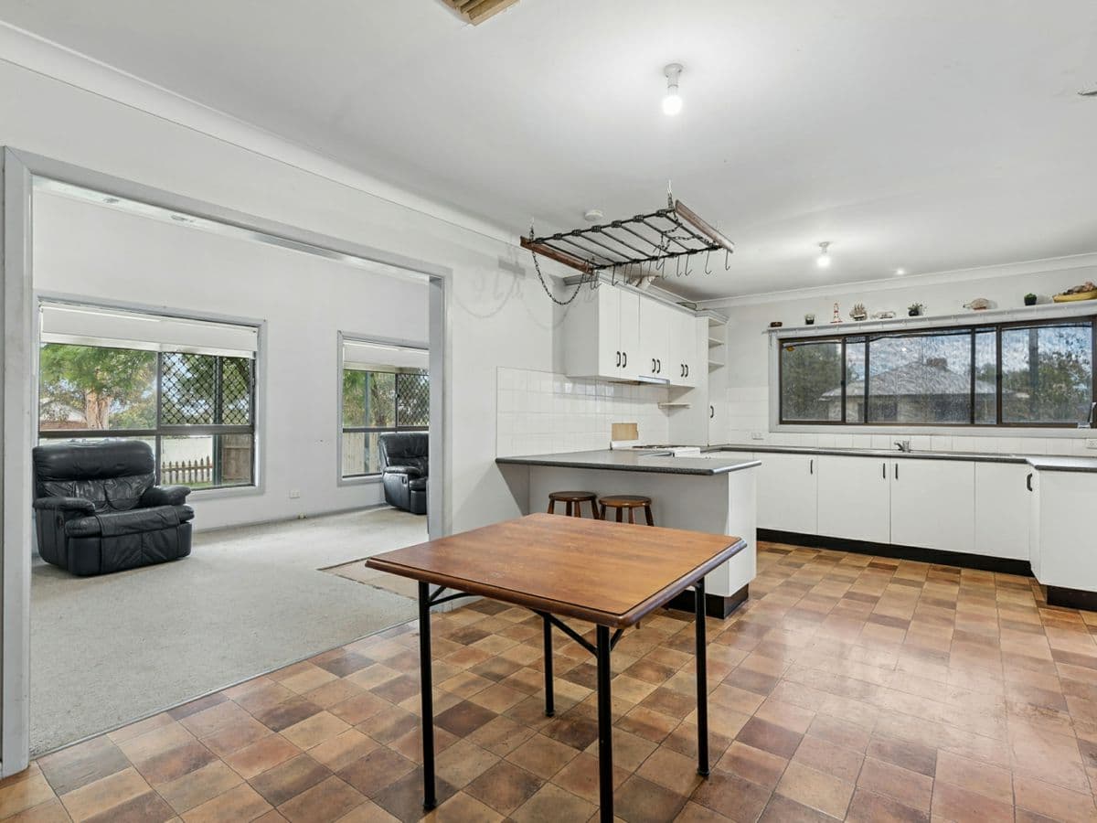 11 Frank Street, NARRANDERA, Narrandera - Thumbnail 5