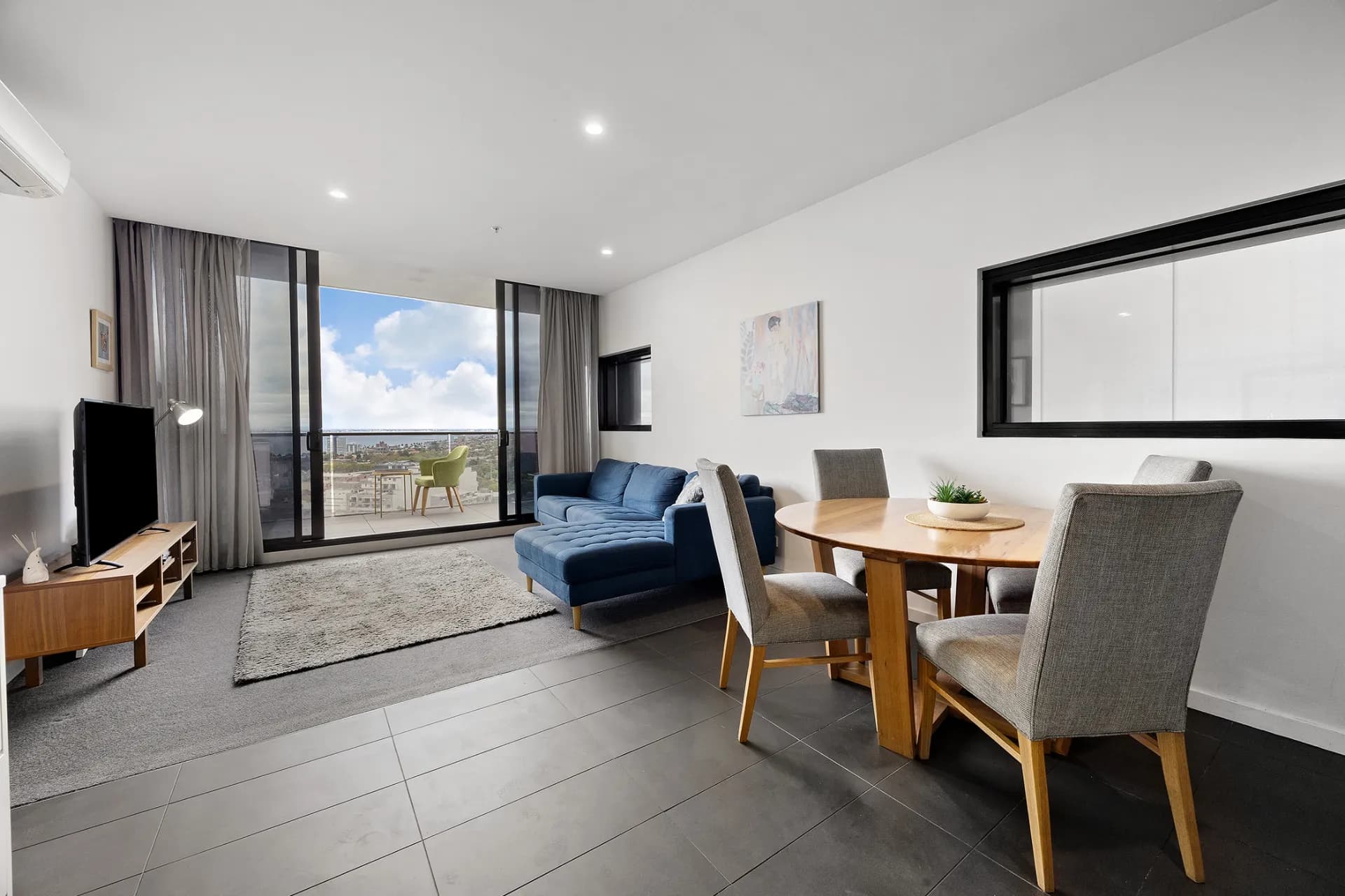 1204/101 St Kilda Road, St Kilda, VIC, St Kilda - Thumbnail 2