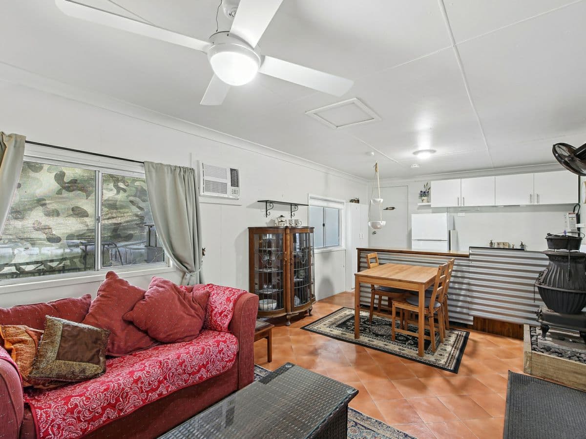 203 Roberts Road, MUDGEE, Mudgee - Thumbnail 4