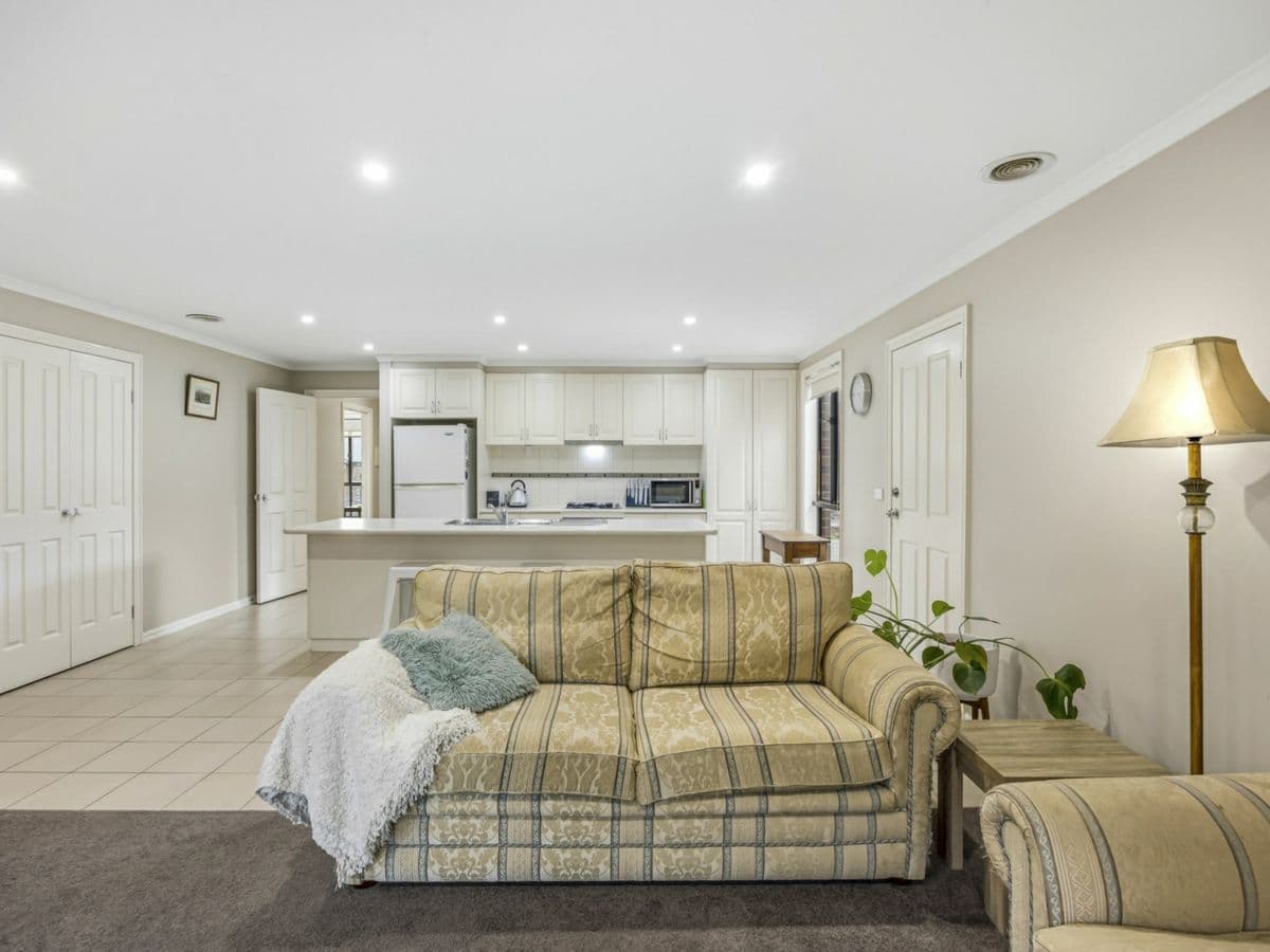 4/1 Hillside Drive, BALLARAT NORTH, Ballarat North - Thumbnail 6