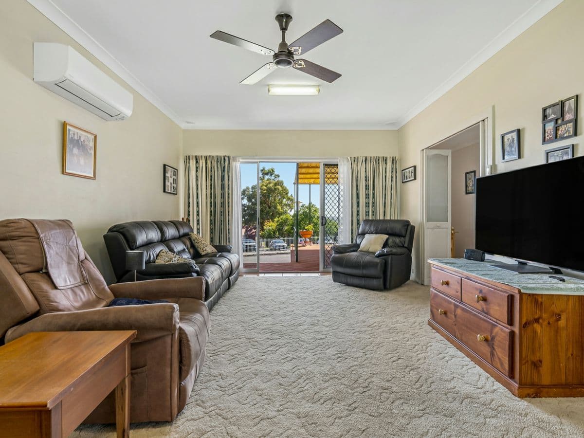 14 Smith Street, MOLONG, Molong - Thumbnail 2