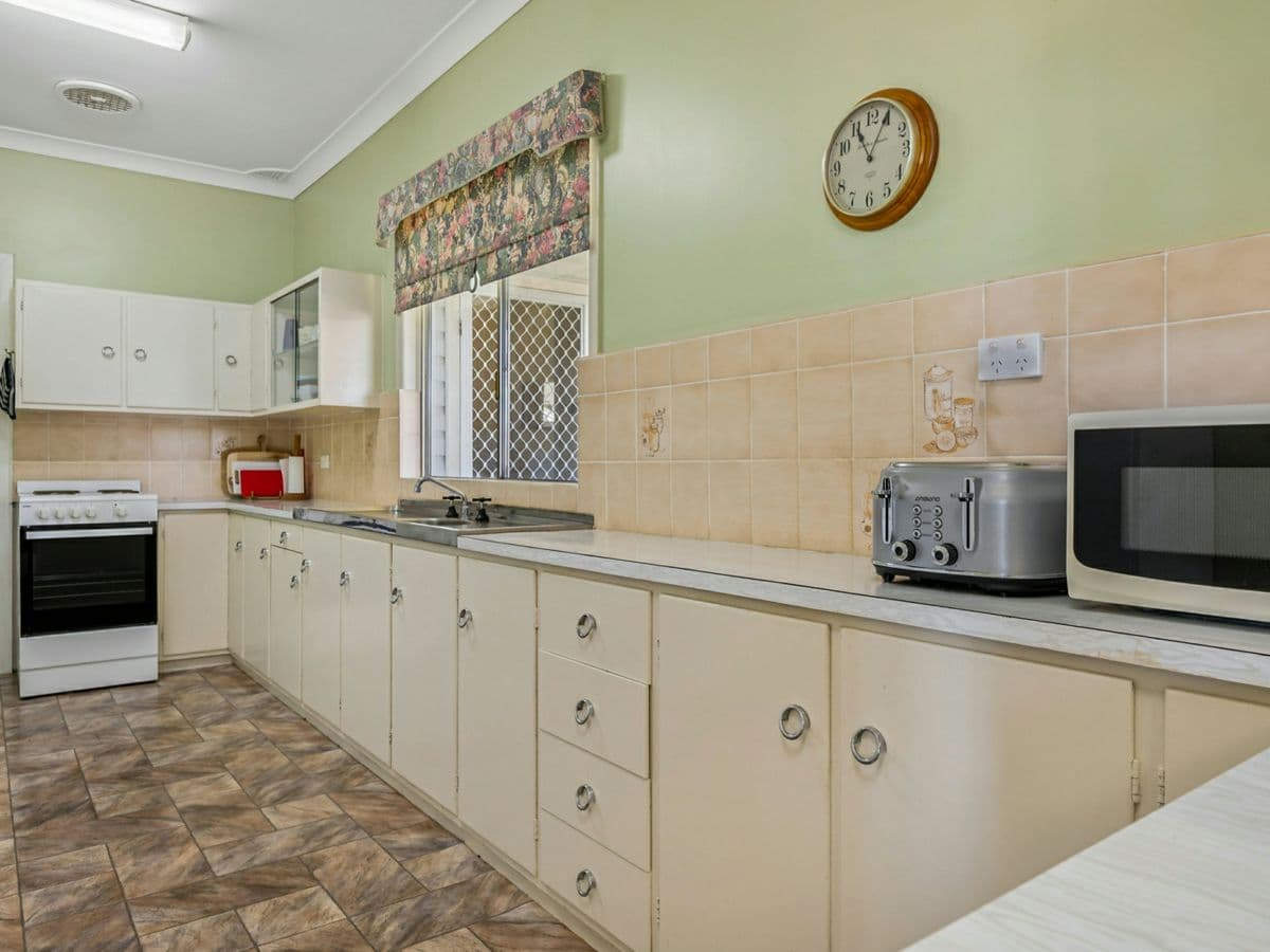 14 Smith Street, MOLONG, Molong - Thumbnail 4