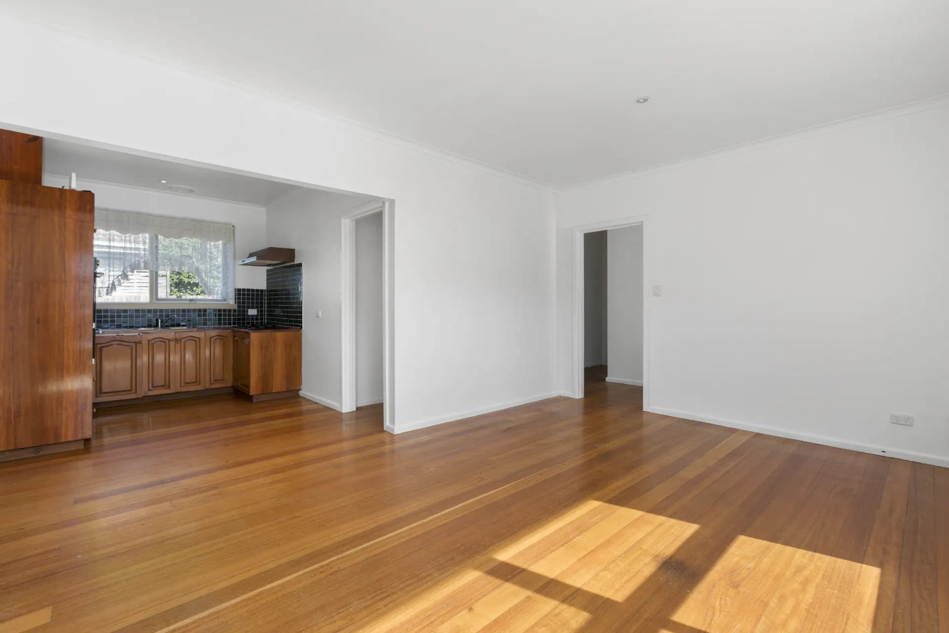 4/17-19 Birdwood Street, Aspendale - Thumbnail 2