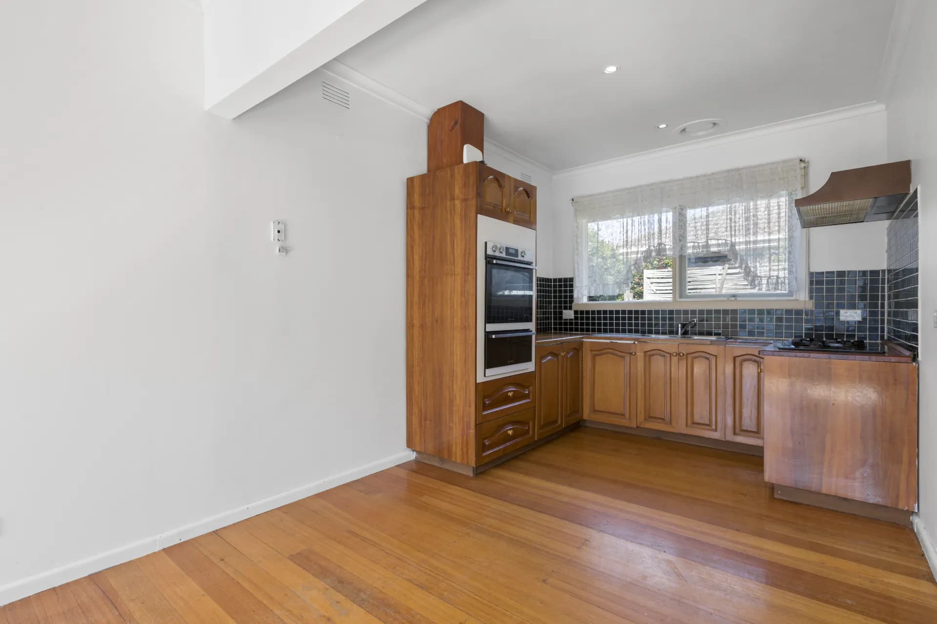 4/17-19 Birdwood Street, Aspendale - Thumbnail 4