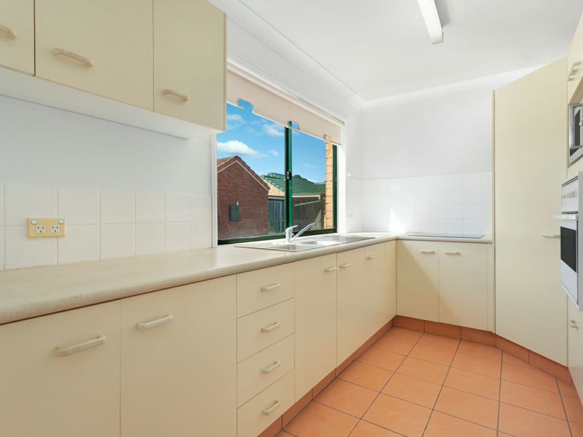 8/2 Macleay Court, BANORA POINT, Banora Point - Thumbnail 5