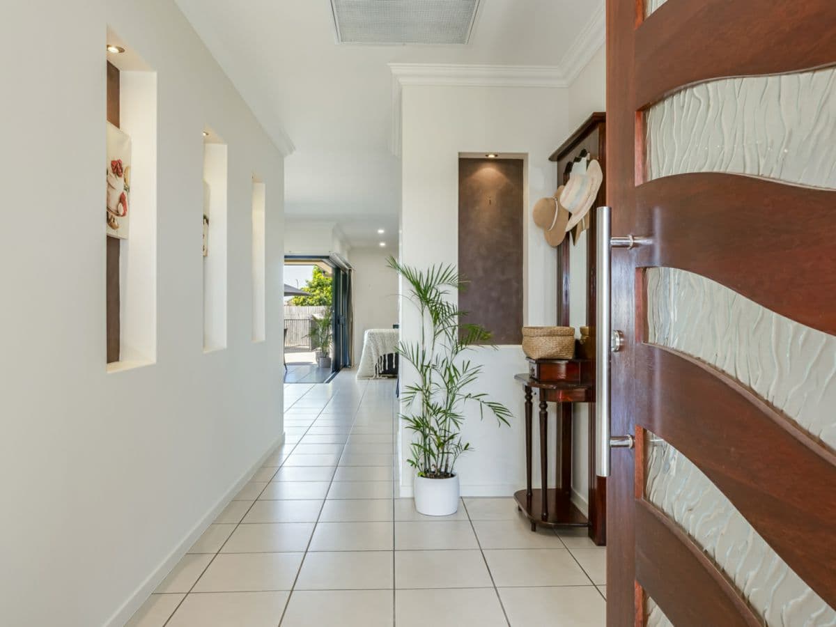 9 Fierro Drive, BARGARA, Bargara - Thumbnail 5