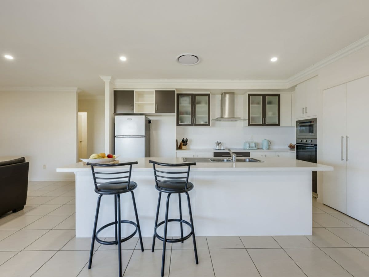 9 Fierro Drive, BARGARA, Bargara - Thumbnail 6