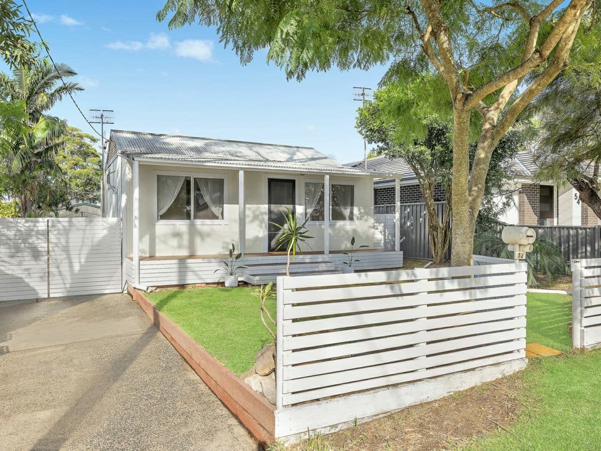 52 Collareen Street, ETTALONG BEACH, Ettalong Beach - Image 1
