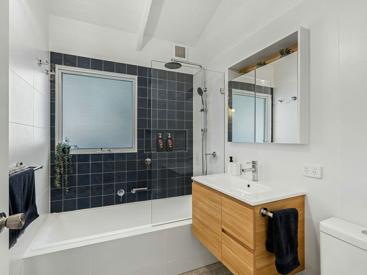 96-98 Mount Hay Road, LEURA, Leura - Thumbnail 8