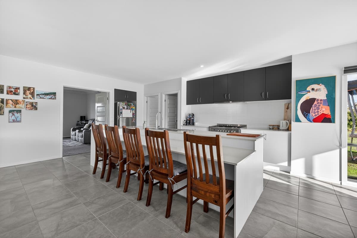 34 Cumming Drive, Longford, Longford - Thumbnail 2