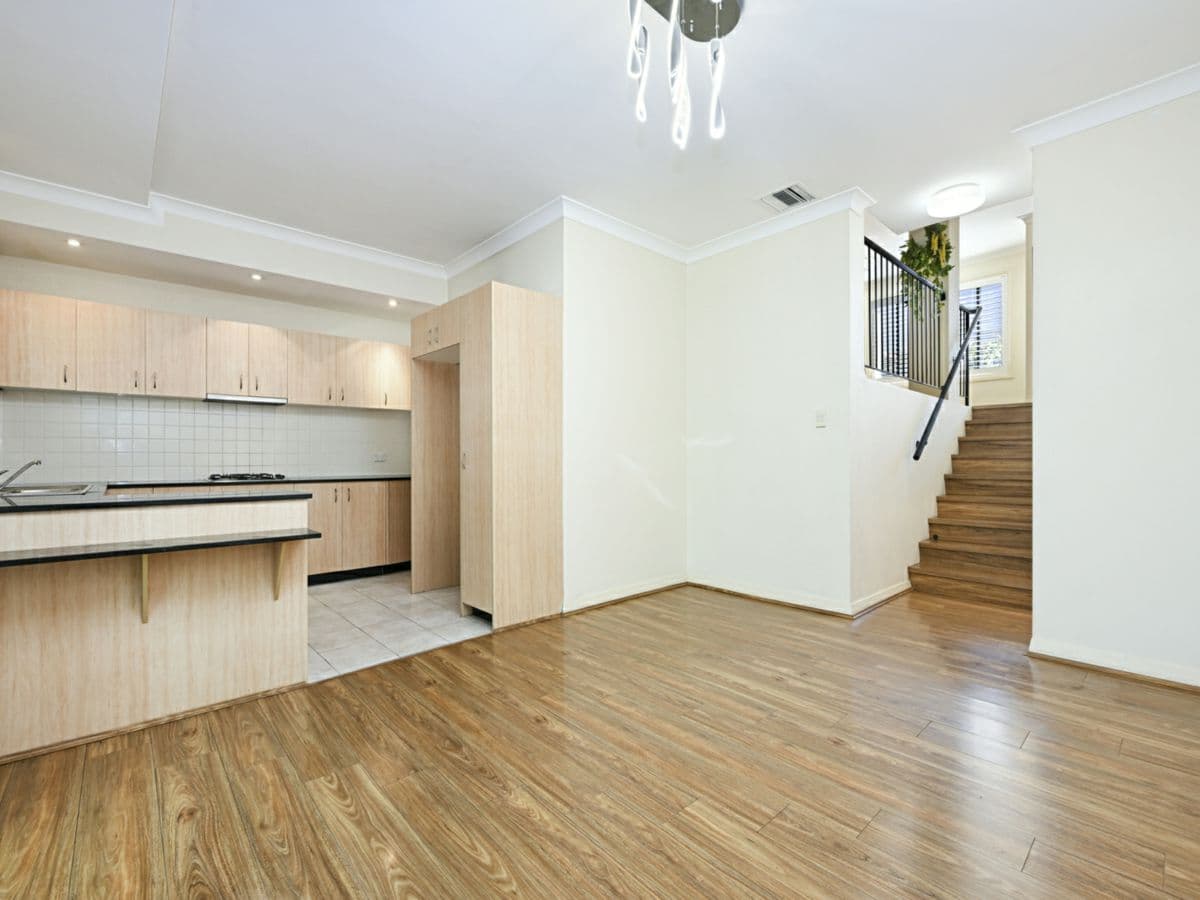 7/28 Kent Street, EPPING, Epping - Thumbnail 2
