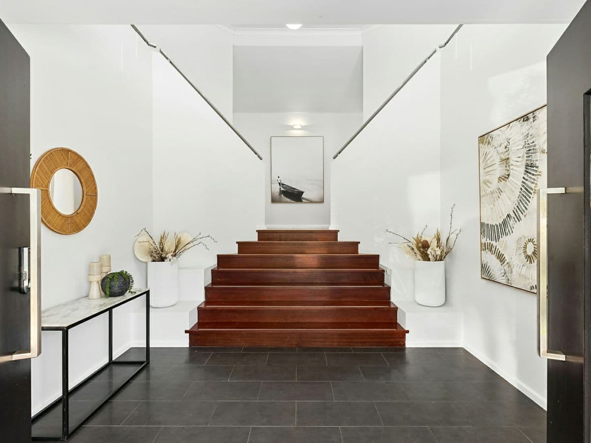 10 Marlborough Close, TERRIGAL, Terrigal - Thumbnail 2