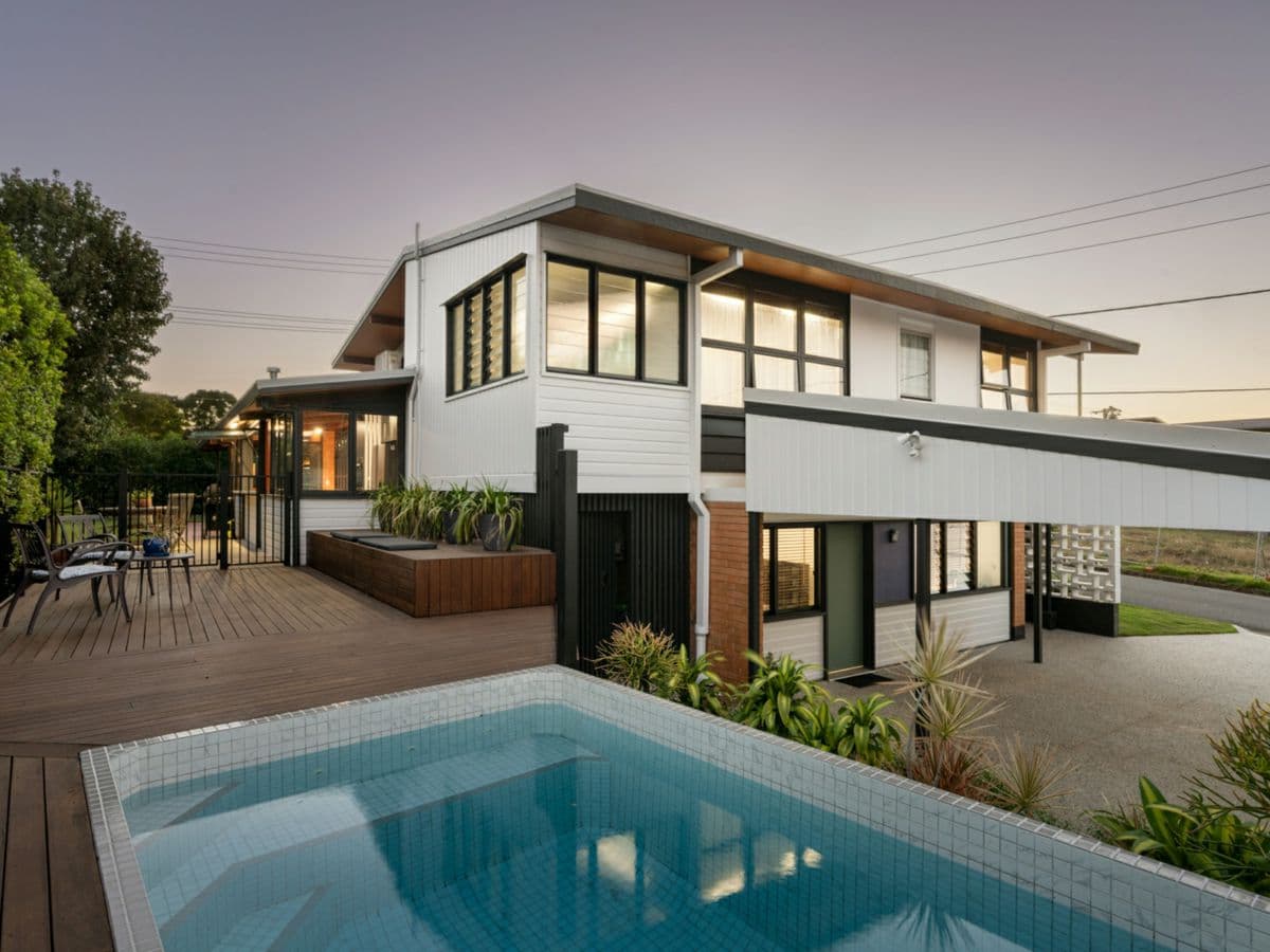 82 Hawken Drive, ST LUCIA, St Lucia - Thumbnail 2