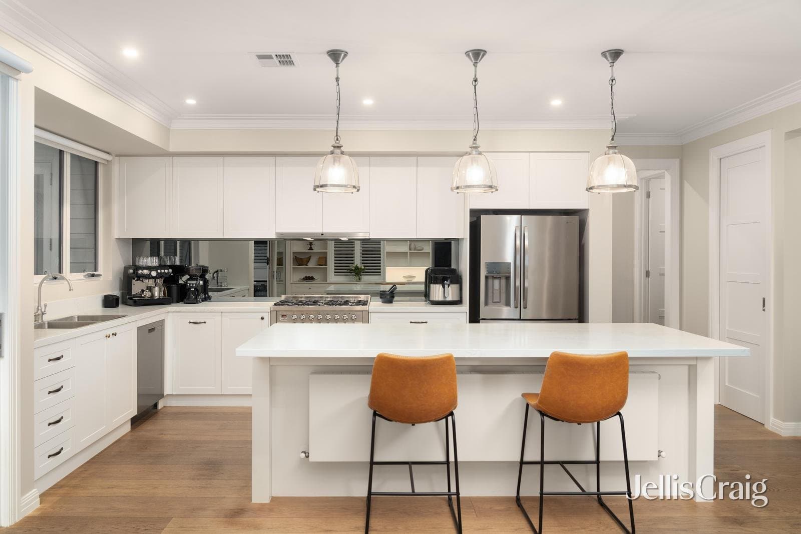 20 Lake Street, Lake Wendouree, Lake Wendouree - Thumbnail 6