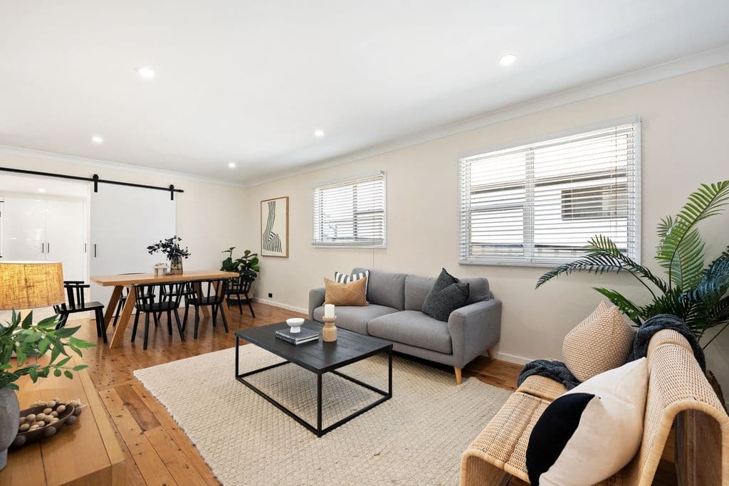 13 Maude Street, Belmont - Thumbnail 3