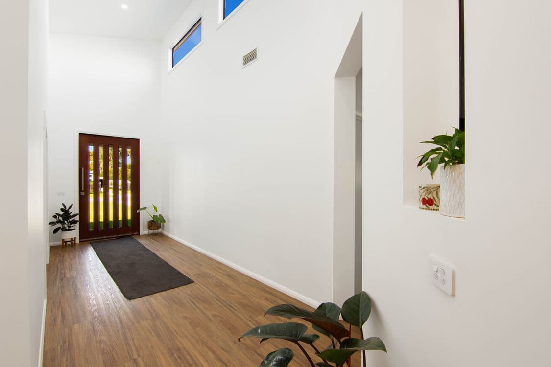37 Raymond Street, STRATFORD, VIC 3862, Stratford - Thumbnail 2