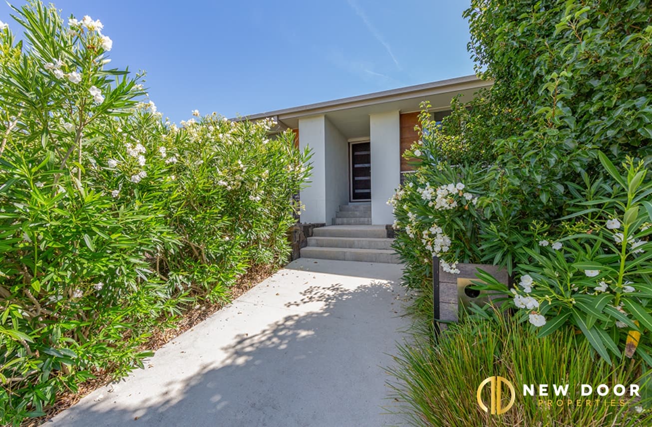 32 Whitrod Avenue, Casey ACT, Casey - Image 1