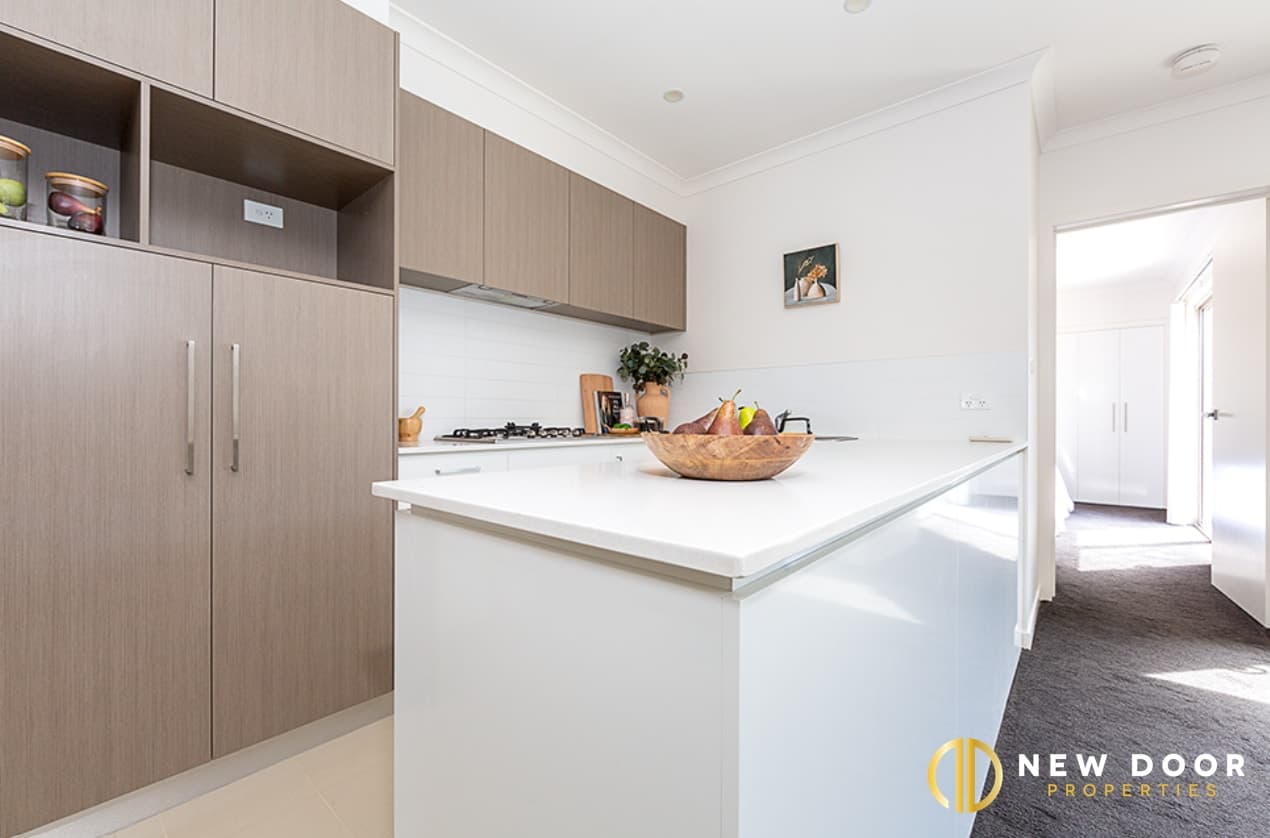 32 Whitrod Avenue, Casey ACT, Casey - Thumbnail 3