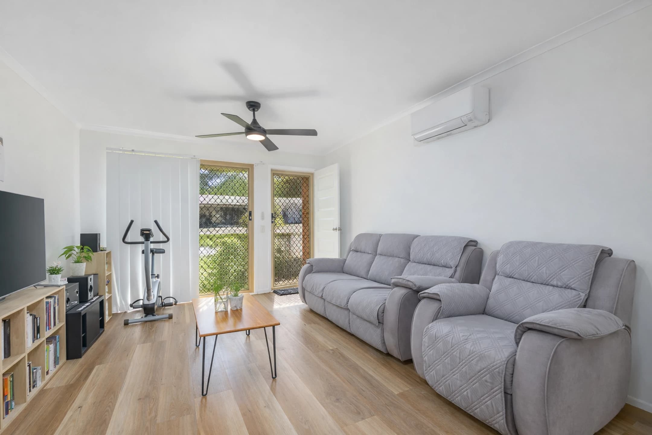 1 / 18 Orkney Place, Labrador QLD 4215, Labrador - Thumbnail 4