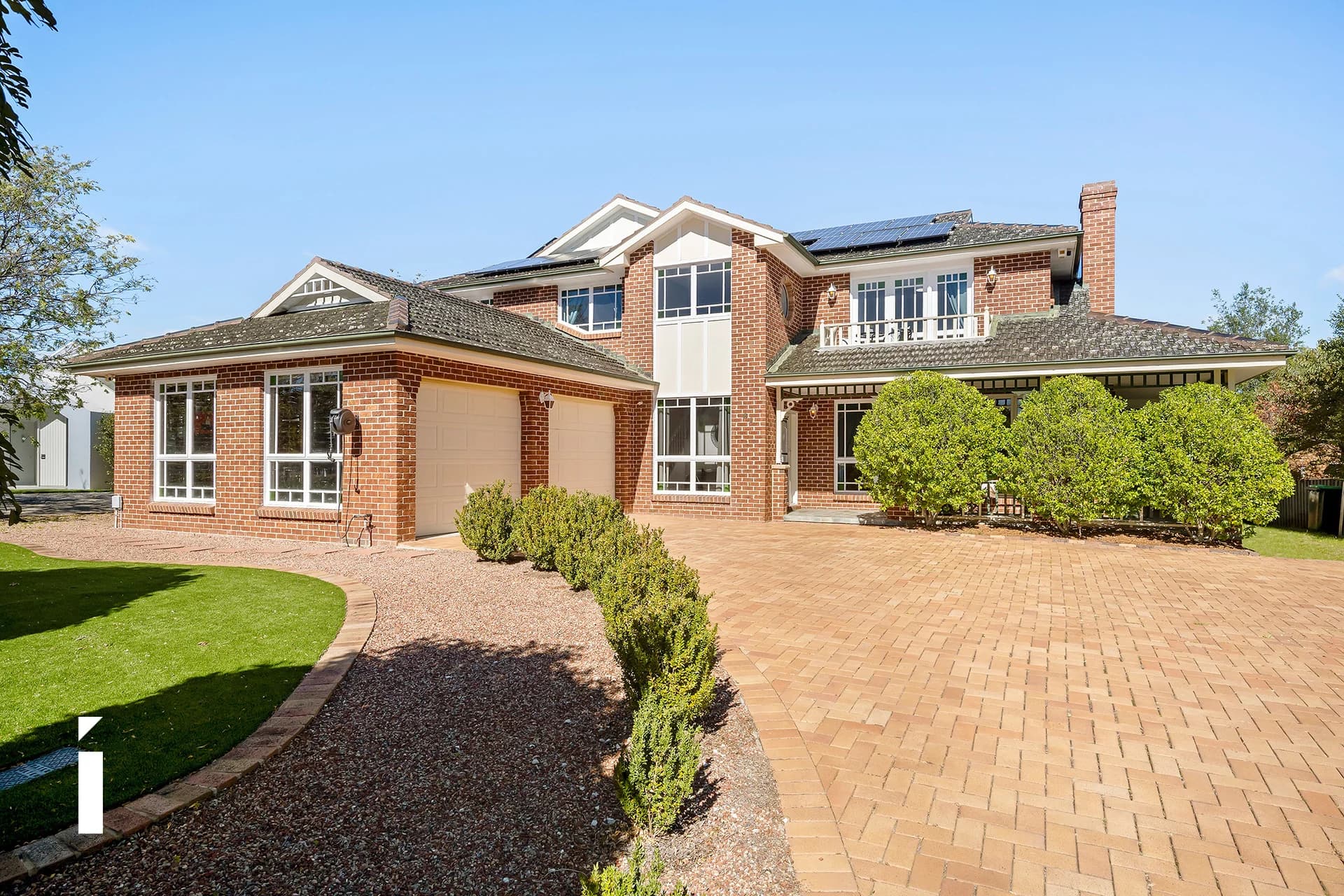 81 Mt Vernon Drive, Kambah, Kambah - Image 1