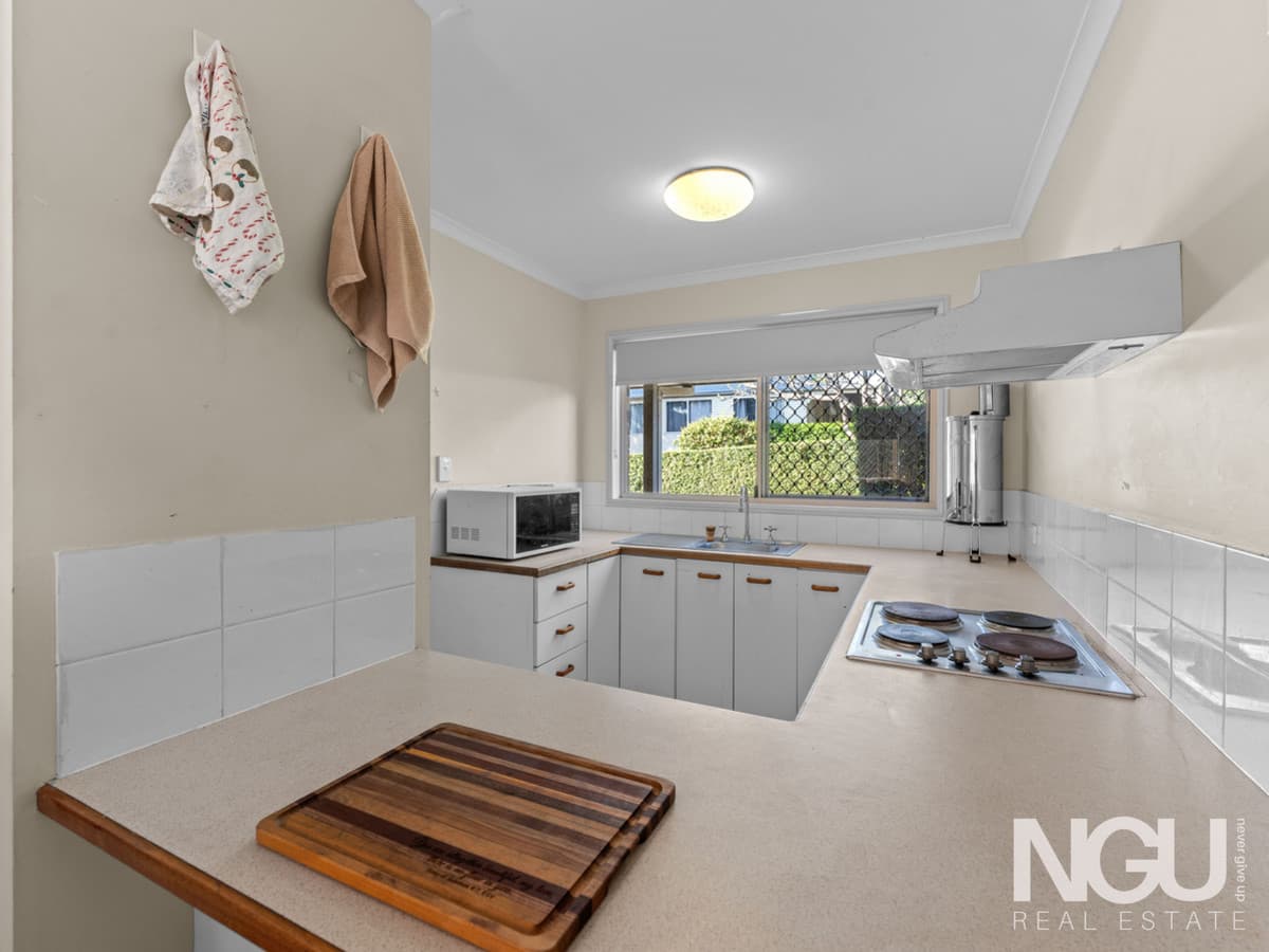 1 / 13 Booval Street, Booval QLD 4304, Booval - Thumbnail 4