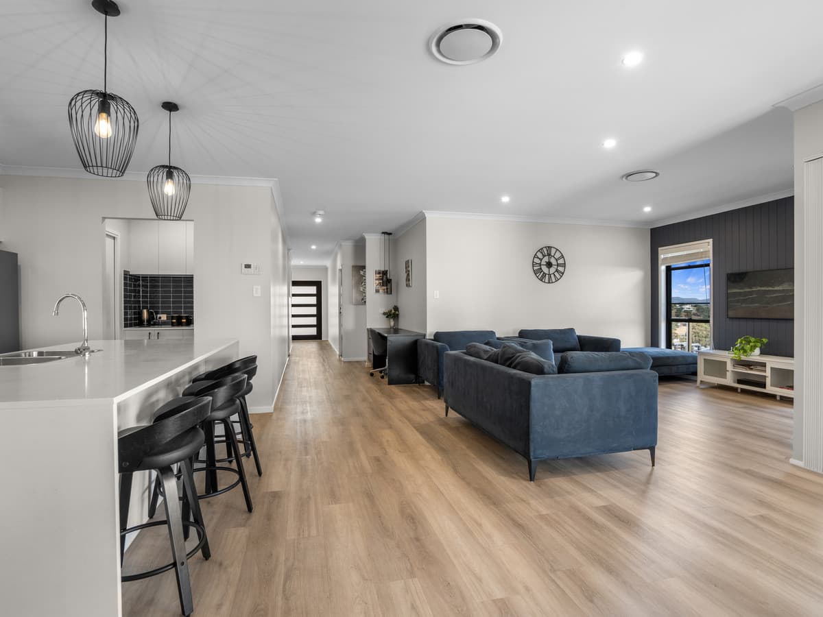 39 Mahogany Drive, Plainland QLD 4341, Plainland - Thumbnail 6