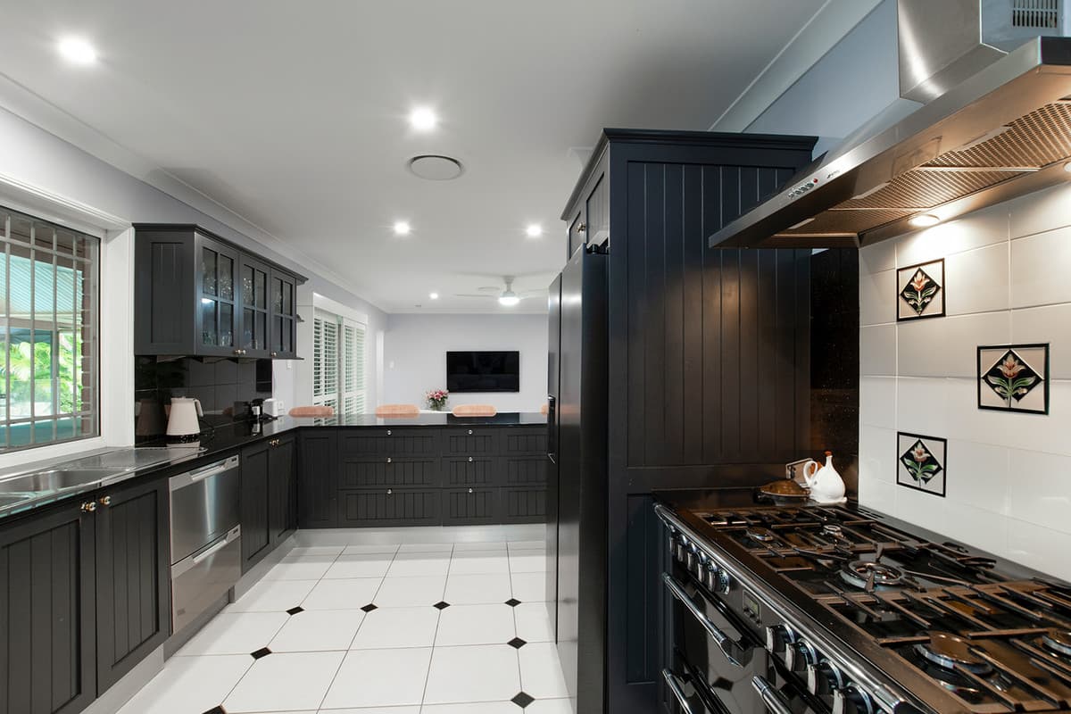 12 Drysdale Crescent, Brookfield QLD 4069, Brookfield - Thumbnail 4