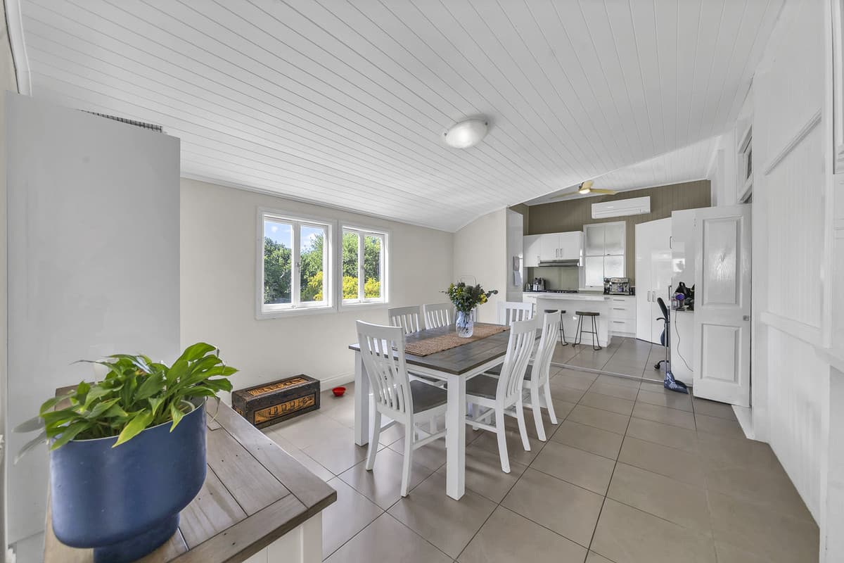 27 Pelican Street, North Ipswich QLD 4305, North Ipswich - Thumbnail 7