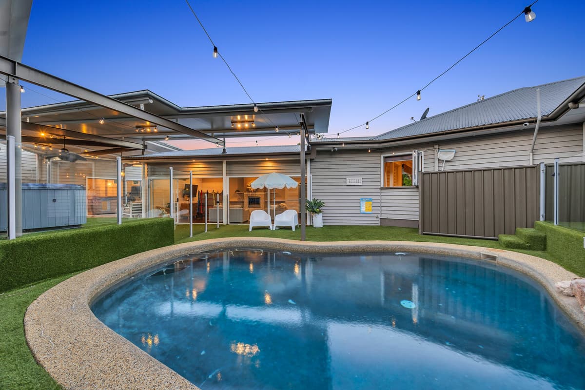8 Tower Street, Eastern Heights QLD 4305, Eastern Heights - Thumbnail 6