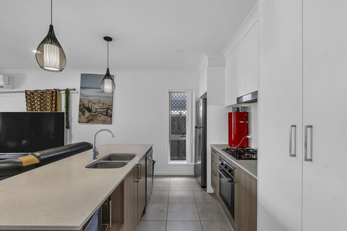 4 John Drive, Collingwood Park QLD 4301, Collingwood Park - Thumbnail 4