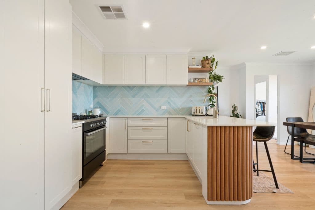 24 Scenic Crescent, Albion Park - Thumbnail 3