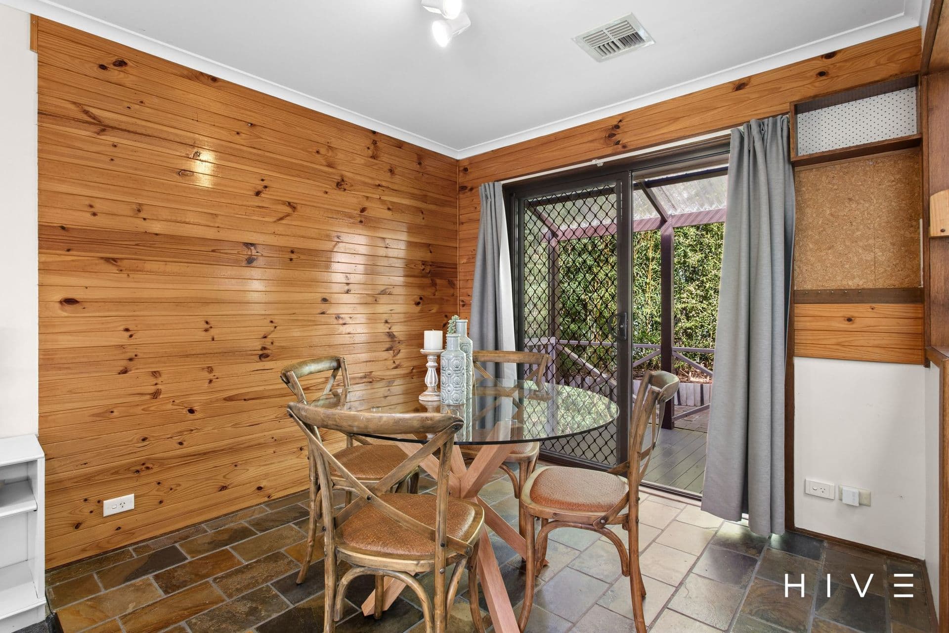 7 Hagen Place, Kambah, Kambah - Thumbnail 8