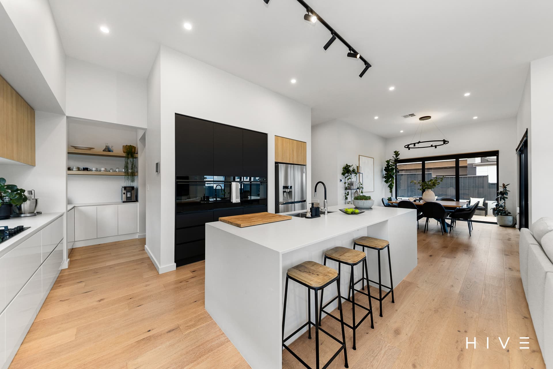 3 McDonagh Crescent, Whitlam, Whitlam - Thumbnail 3
