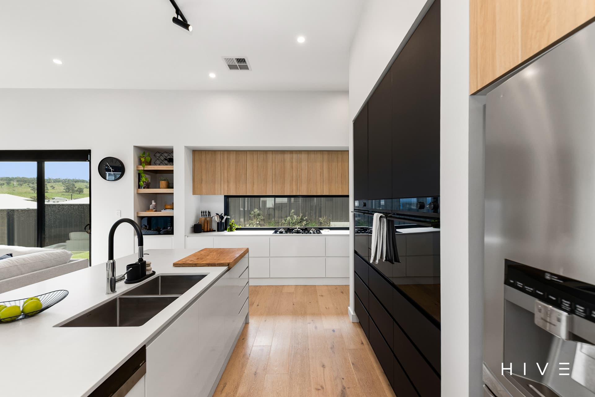 3 McDonagh Crescent, Whitlam, Whitlam - Thumbnail 8
